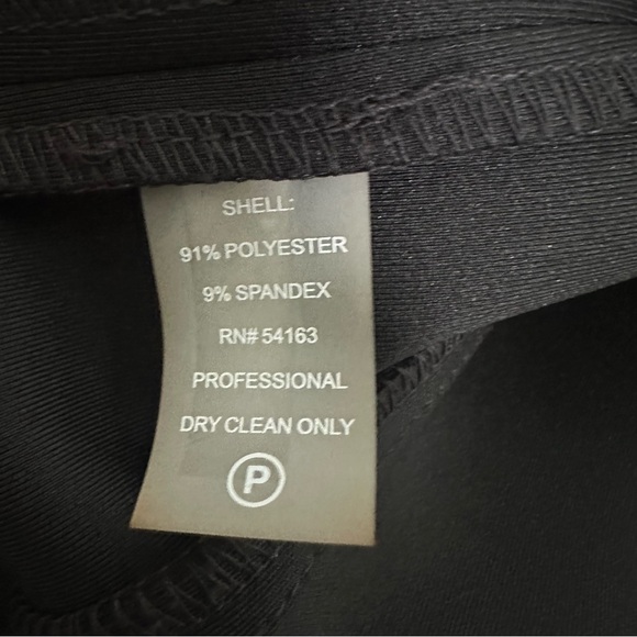 Calvin Klein Black Sheath Dress Size 4 Stretch Sleeveless Gold Back Zip - Picture 5 of 5